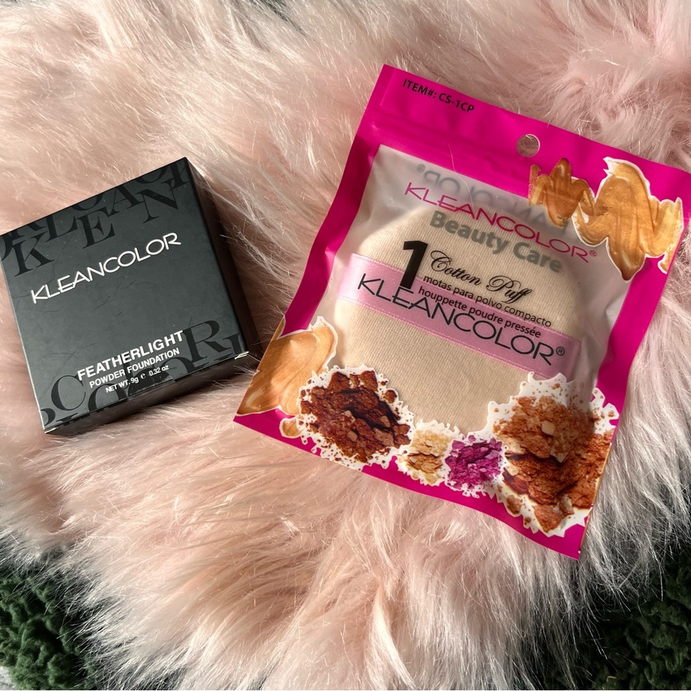 Kleancolor Featherlight Powder Foundation - Tan